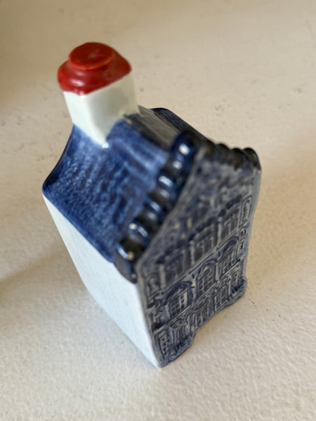 Vintage Blue Delft’s Holland Miniature House - Amsterdam Marriott Hotel (A 8705) - Hand-Painted Ceramic Collectible